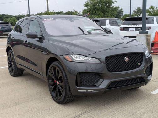 2017 Jaguar F-PACE S