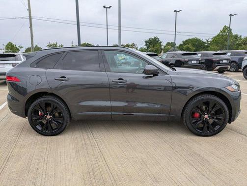 2017 Jaguar F-PACE S