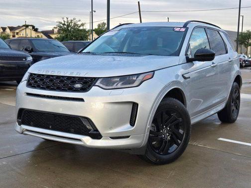 Hakuba Silver Metallic 2025 Land Rover Discovery Sport S