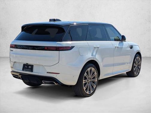 2025 Land Rover Range Rover Sport SE