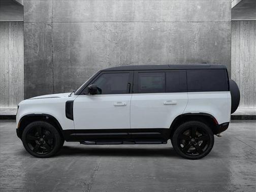 2025 Land Rover Defender 110 P500 X-Dynamic SE