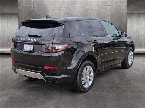 2025 Land Rover Discovery Sport S