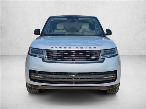 2025 Land Rover Range Rover P530 SE