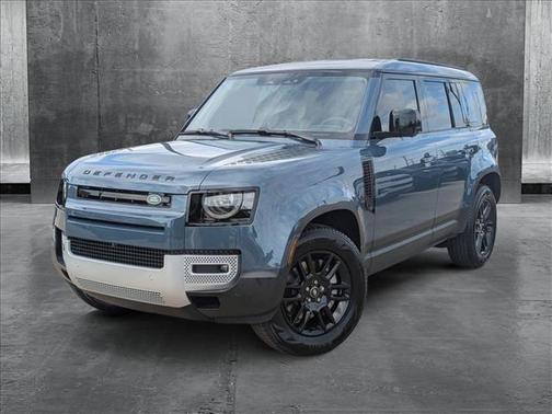 2025 Land Rover Defender 110 P300