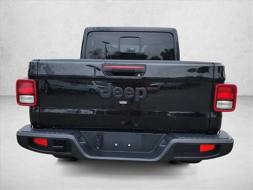 2025 Jeep Gladiator Nighthawk