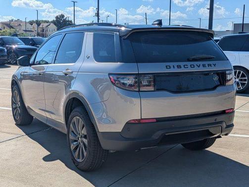 2022 Land Rover Discovery Sport S