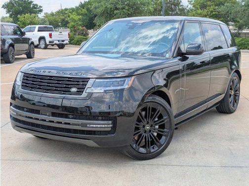 2025 Land Rover Range Rover P400 SE 7 Seat