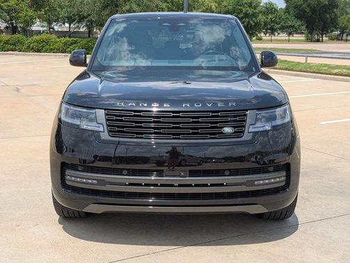 2025 Land Rover Range Rover P400 SE 7 Seat