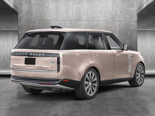 2025 Land Rover Range Rover P530 SE 7 Seat