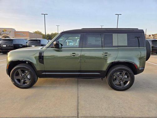 2026 Land Rover Defender P400 X-Dynamic SE