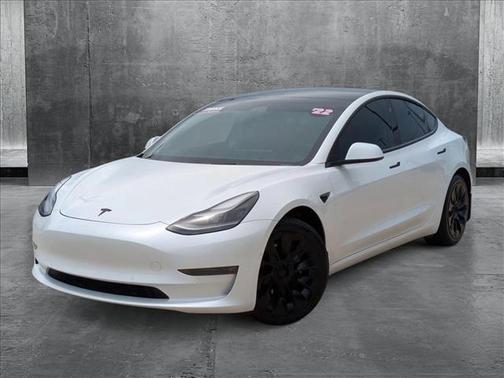 2022 Tesla Model 3 Long Range