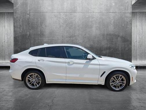 2021 BMW X4 xDrive30i