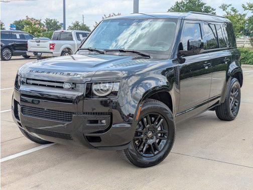 2025 Land Rover Defender 110 P400 X-Dynamic SE