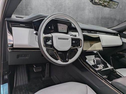2025 Land Rover Range Rover Sport SE