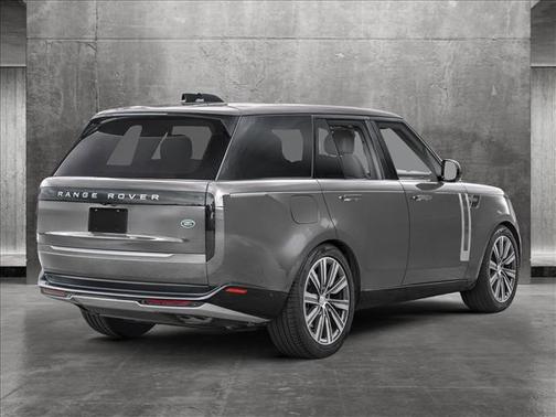 2025 Land Rover Range Rover P550e SE