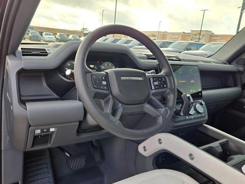 Santorini Black Metallic 2026 Land Rover Defender P400 X-Dynamic SE