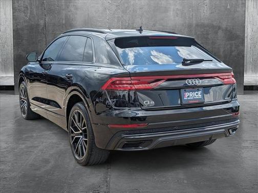 2021 Audi Q8 55 Premium Plus