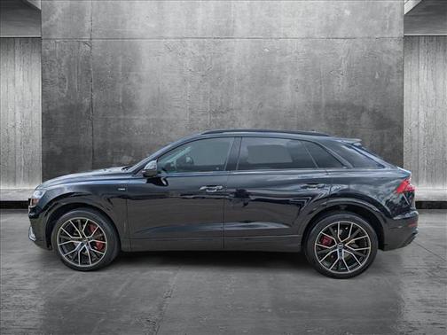 2021 Audi Q8 55 Premium Plus