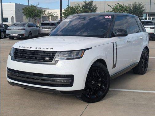 2023 Land Rover Range Rover P530 SE