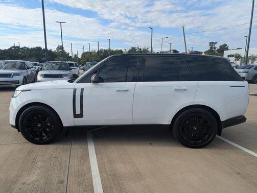 2023 Land Rover Range Rover P530 SE