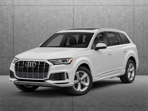 2022 Audi Q7 45 Premium Plus