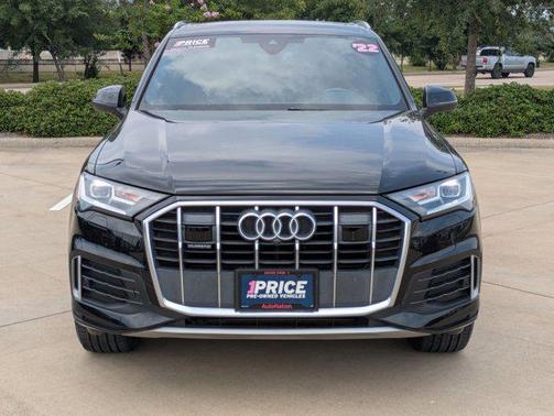 2022 Audi Q7 45 Premium Plus