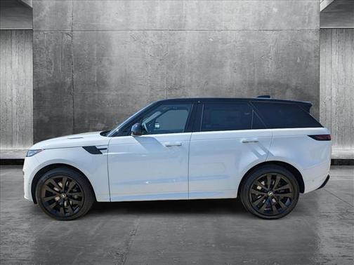 2025 Land Rover Range Rover Sport SE