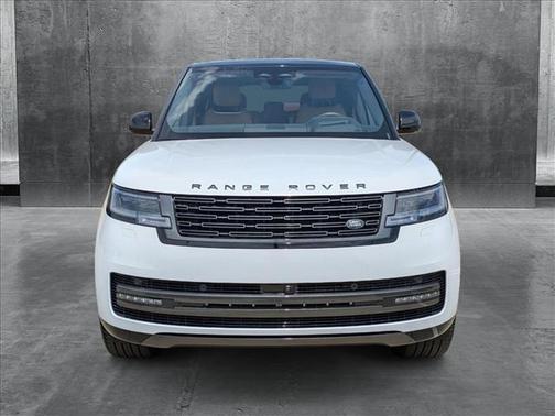 2025 Land Rover Range Rover P530 SE 7 Seat