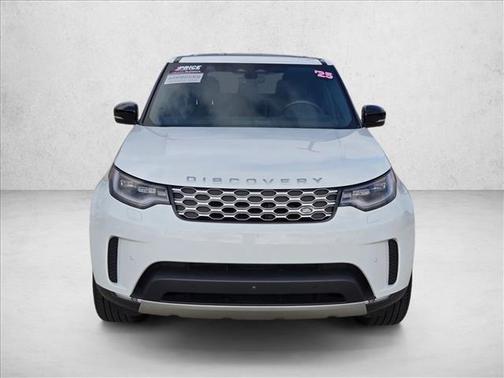 2025 Land Rover Discovery P300 S