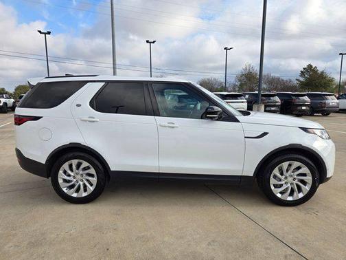 2025 Land Rover Discovery P300 S