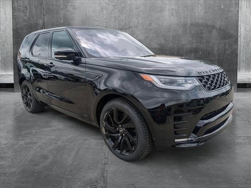 2022 Land Rover Discovery P360 S R-Dynamic