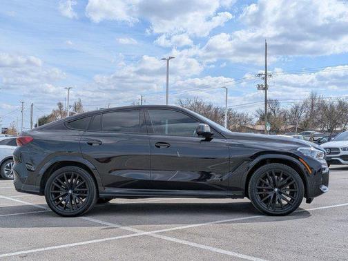 Black Sapphire Metallic 2023 BMW X6 M50i