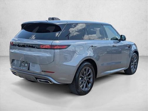 2025 Land Rover Range Rover Sport SE