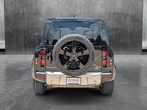 2023 Land Rover Defender 110 S