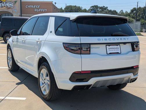 2025 Land Rover Discovery Sport S
