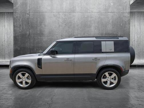 2022 Land Rover Defender 110 S