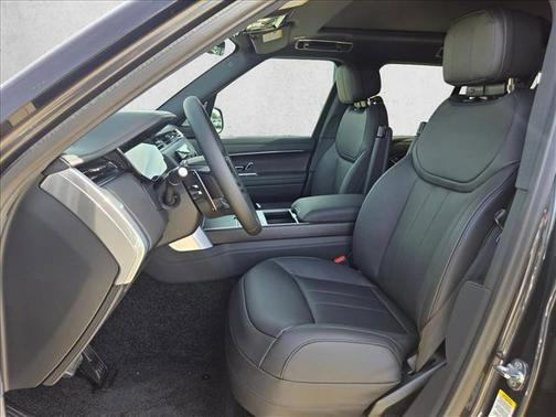 2026 Land Rover Range Rover P400 SE