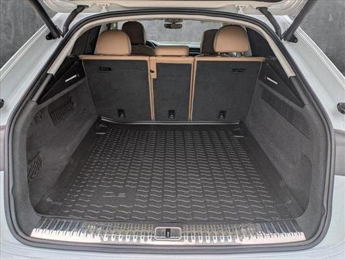 2021 Audi Q8 55 Prestige