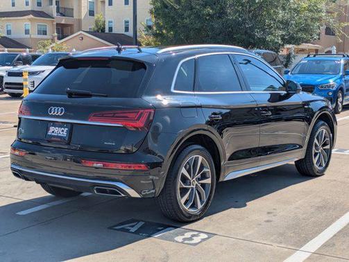 2022 Audi Q5 45 S line Premium Plus