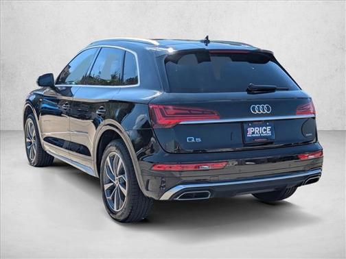 2022 Audi Q5 45 S line Premium Plus