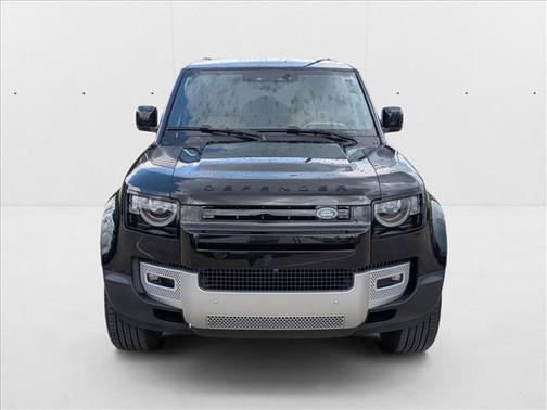 2025 Land Rover Defender 110 P300