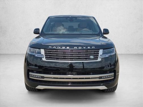 2025 Land Rover Range Rover P530 SE 7 Seat