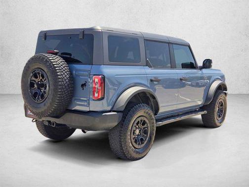 Azure Gray Metallic Tri-Coat 2023 Ford Bronco Wildtrak