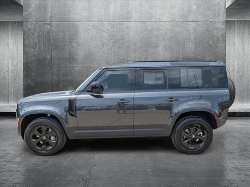 2025 Land Rover Defender 110 P300