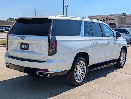 2022 Cadillac Escalade ESV Premium Luxury