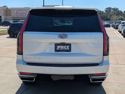 2022 Cadillac Escalade ESV Premium Luxury
