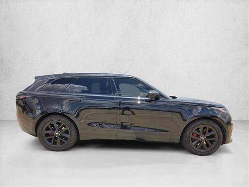 Santorini Black Meta 2024 Land Rover Range Rover Velar P250 SE R-Dynamic