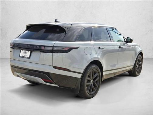 2026 Land Rover Range Rover Velar P250 SE R-Dynamic