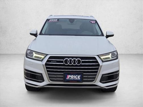 Carrara White 2017 Audi Q7 3.0T Premium