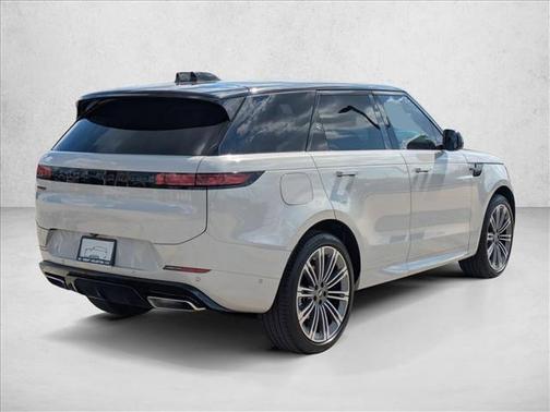 2025 Land Rover Range Rover Sport SE
